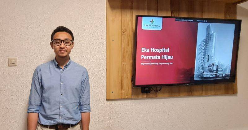 dr. Andi Praja Wira Yudha Lutfi, Sp. OT (Dokter Spesialis Ortopedi & Traumatologi Eka Hospital Permata Hijau) - Popmama.com/Rahayu LS